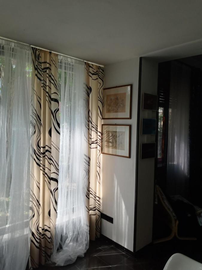 Casa Guen Parma Lägenhet Exteriör bild